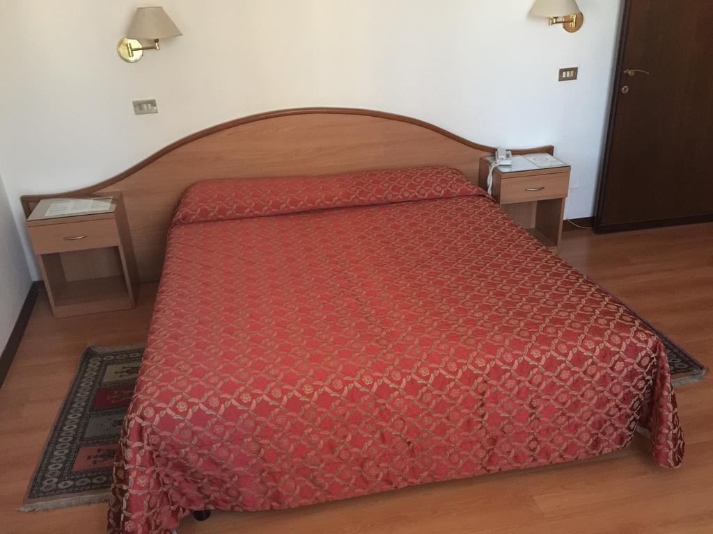 Hotel S.Antonio Padova Oda fotoğraf
